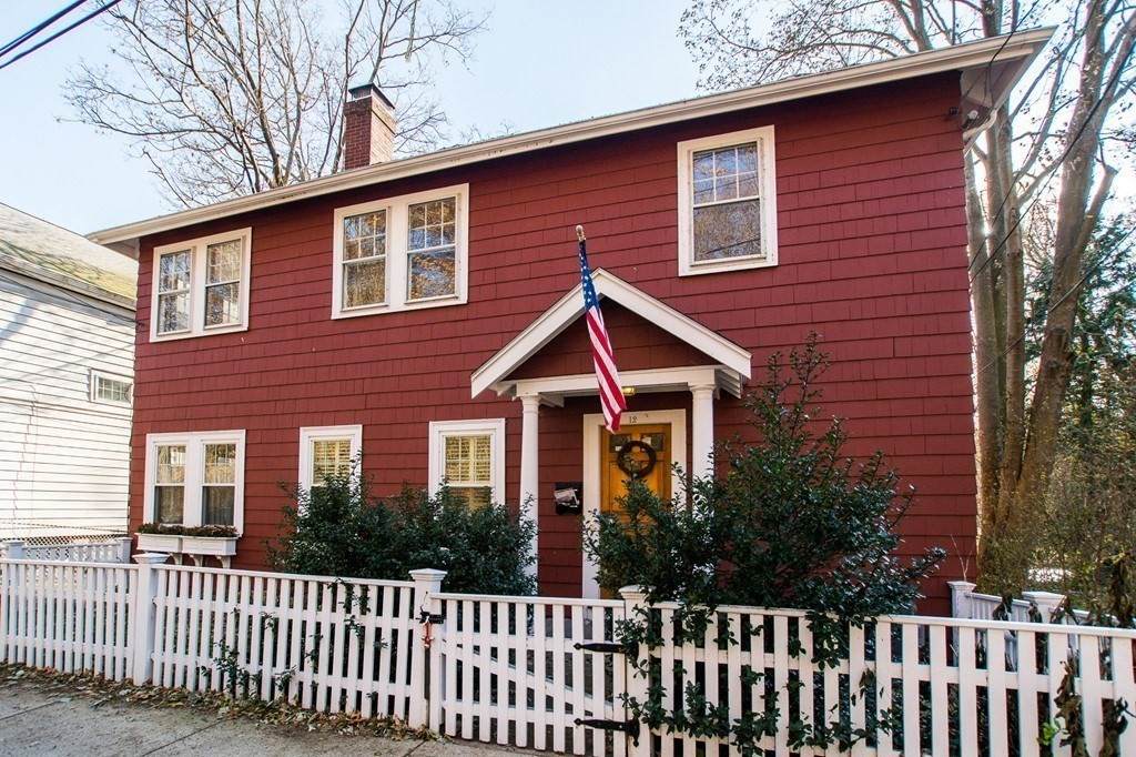 12 Kenrick St - Photo 1