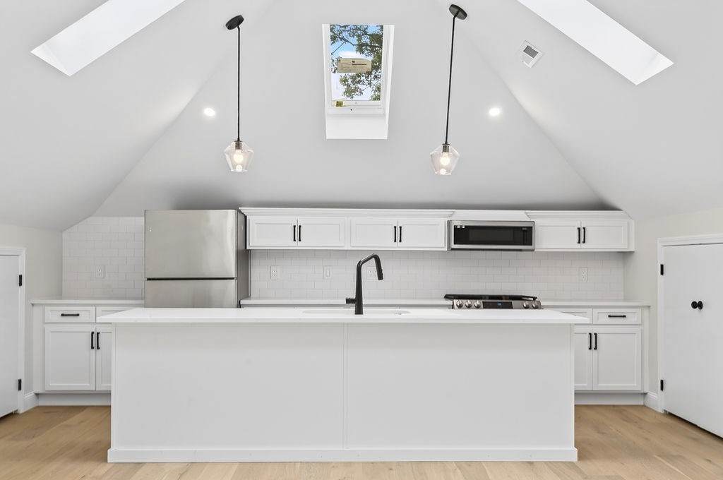 57 Nottinghill Road - Photo 1