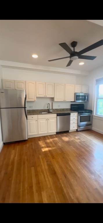 63 Gates St - Photo 1