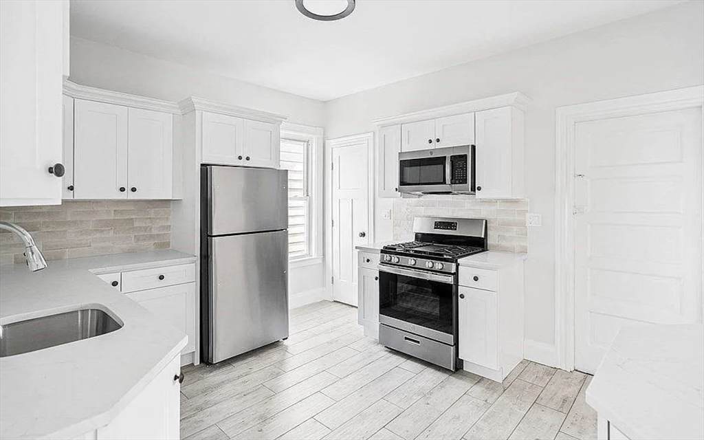 65 Wyman - Photo 1