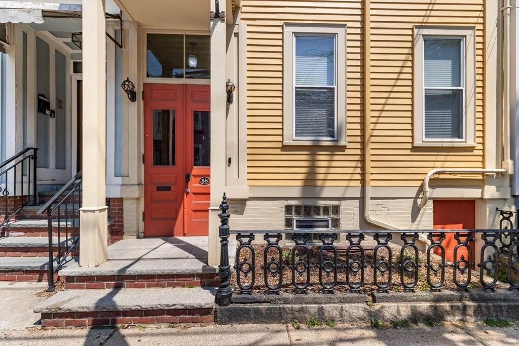 58 G St - Photo 1