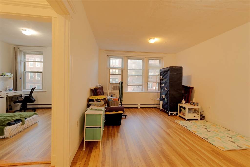 24 Ransom Rd - Photo 1