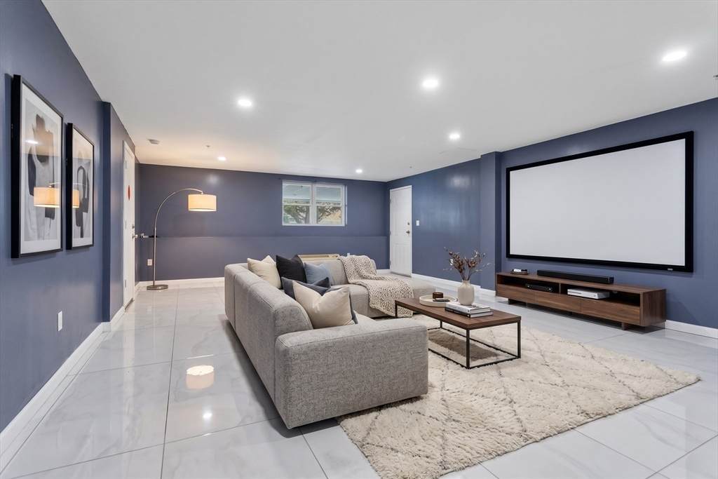 30 Franklin St - Photo 1