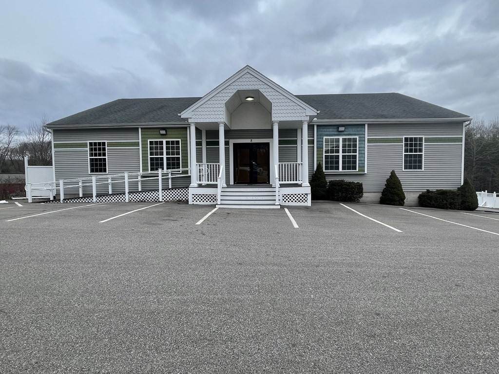 8 Charlesview Rd - Photo 1