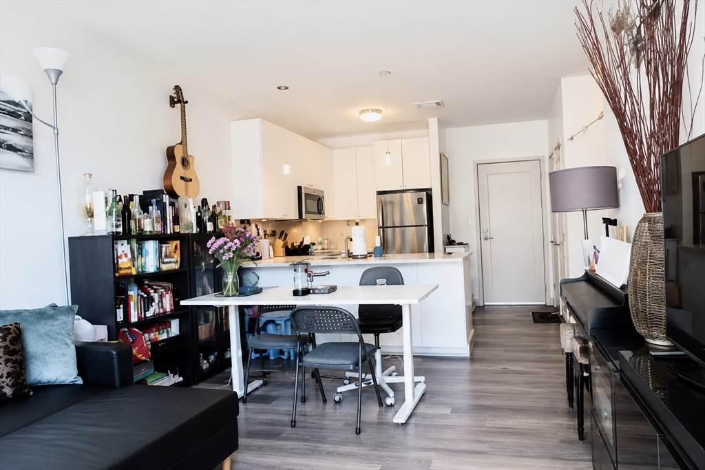 180 Telford Street - Photo 1