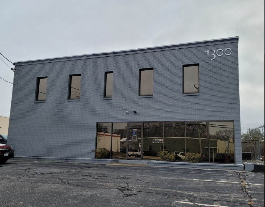 1300 Jefferson - Photo 1