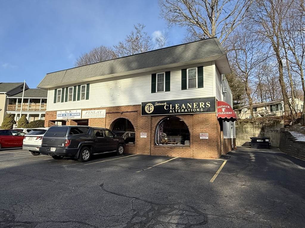 625 Chandler Street - Photo 1