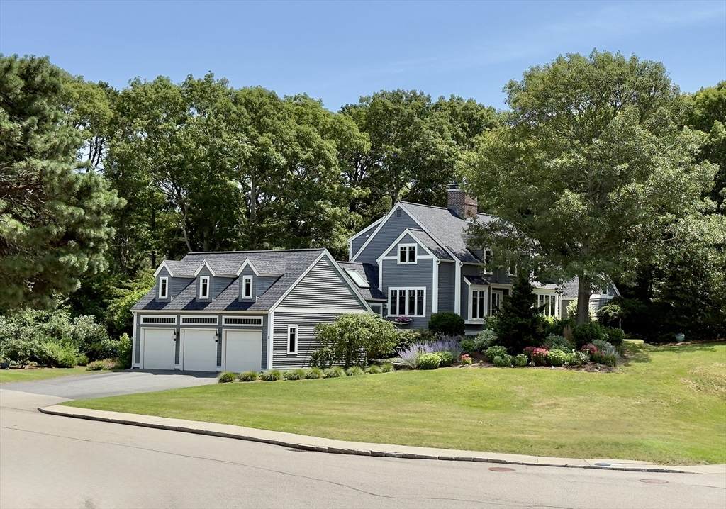 2 Bay Cliff Cir - Photo 1