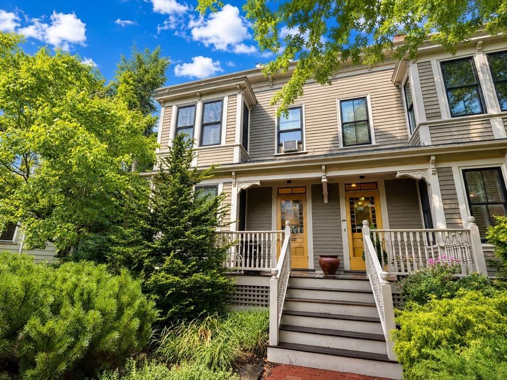 109 Hammond St - Photo 1