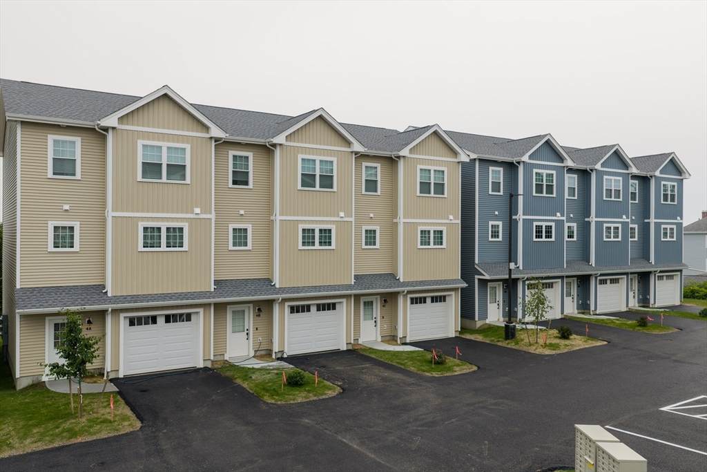 2492 South Main Street - Photo 1
