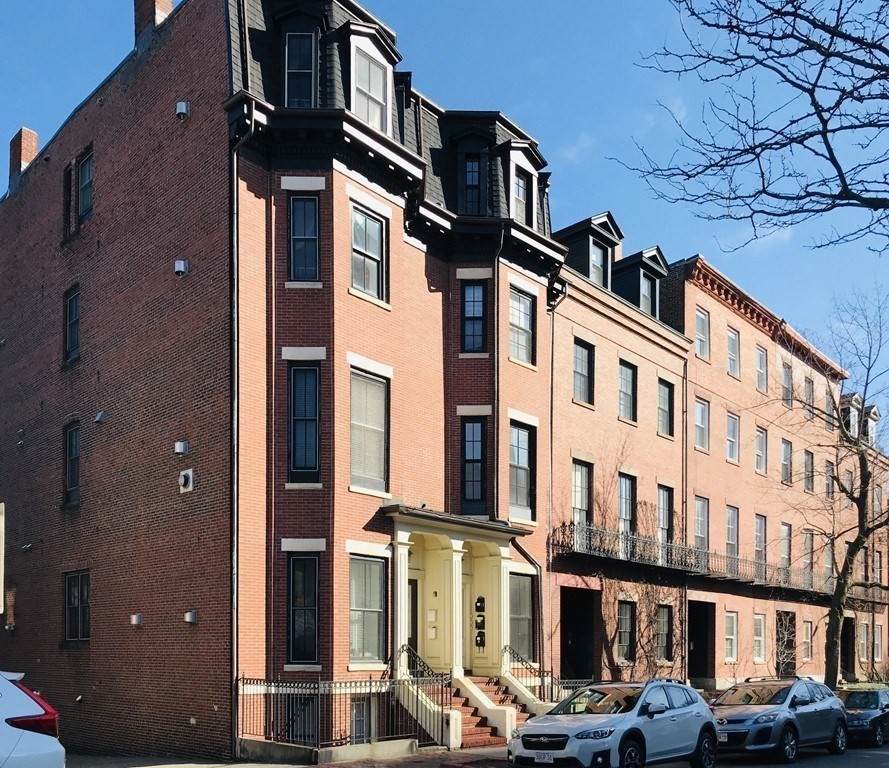 63 Otis Street - Photo 1