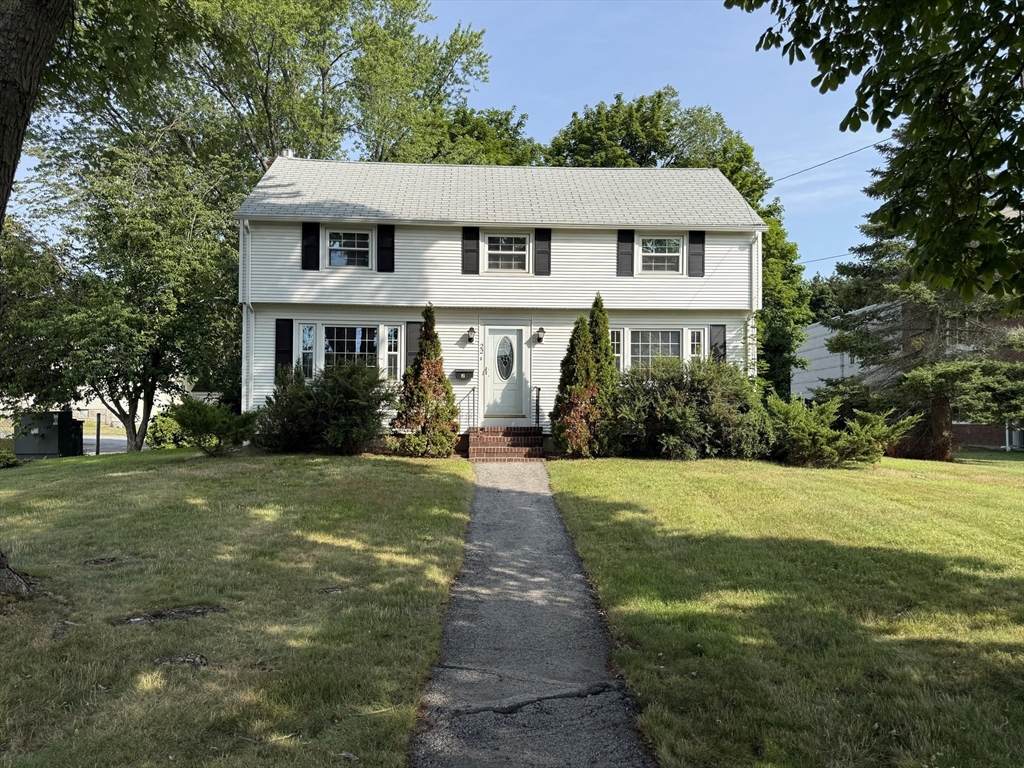 22 Arlington St - Photo 1