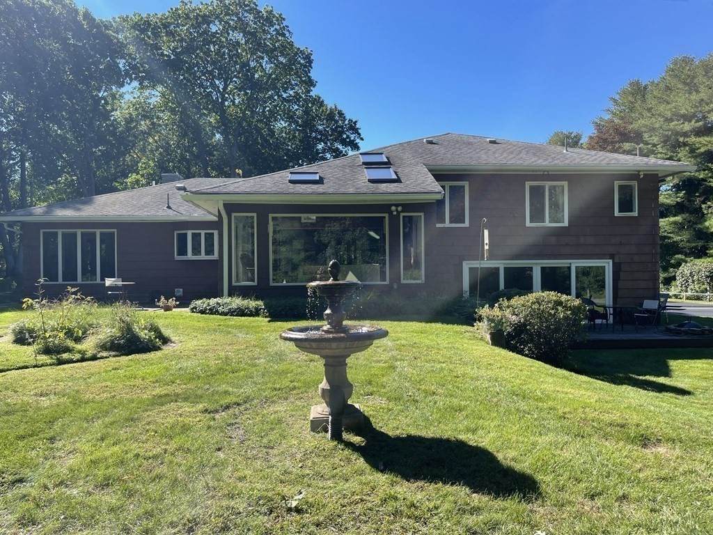 39 Oriole Dr - Photo 1