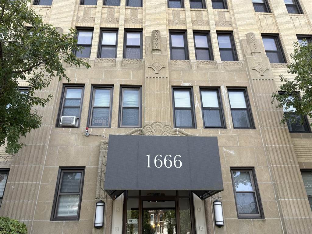 1666 Commonwealth Ave - Photo 1