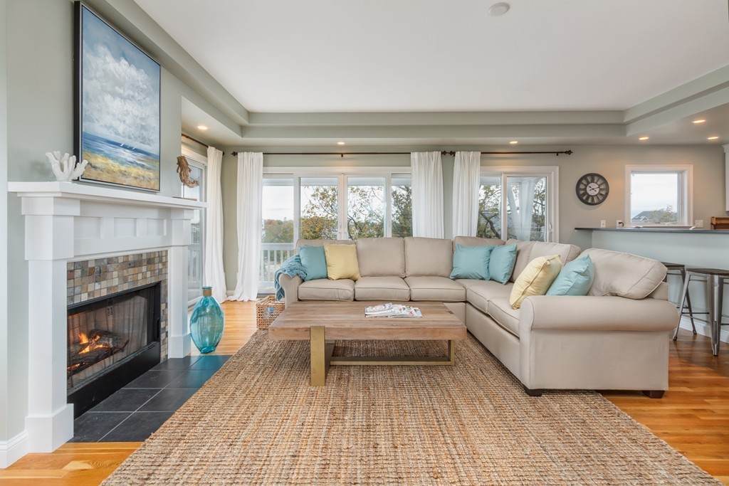 13 Girard Way - Photo 1