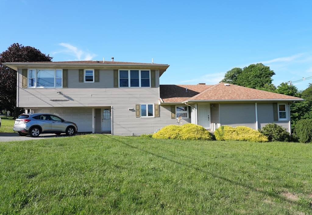 501 Riverside Ave - Photo 1
