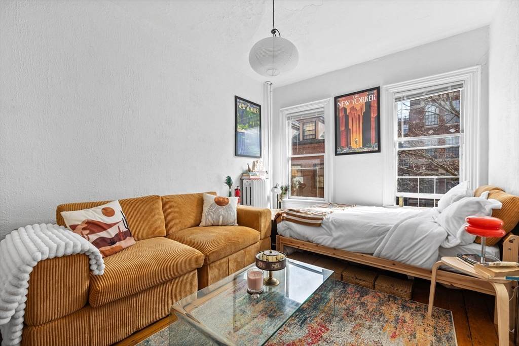 19 South Russell - Photo 1