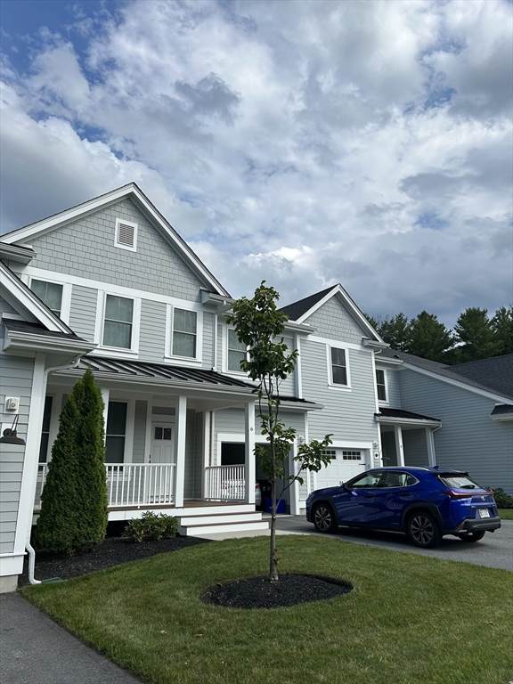 6 Lily Pond Ln - Photo 1