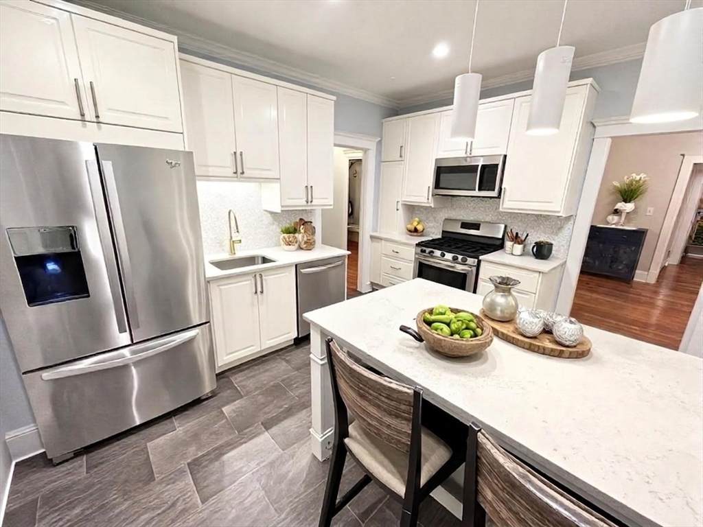 50 Bowdoin St - Photo 1