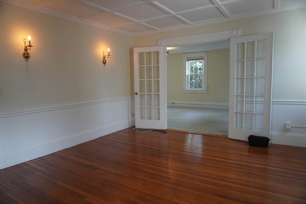 28 Court Street - Photo 1