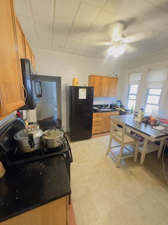 53 Ashland - Photo 1