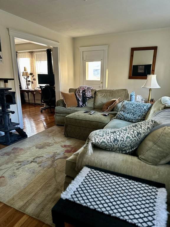 122 Warren Street - Photo 1