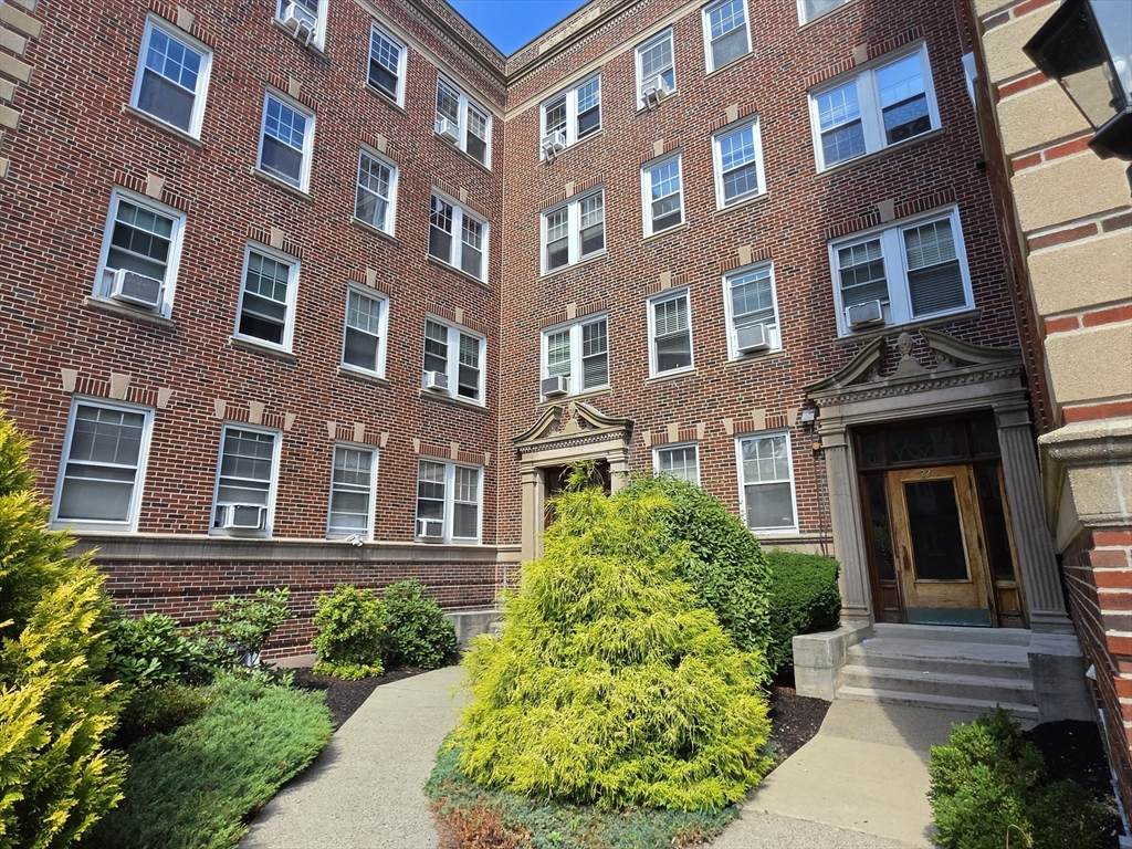 22 Concord - Photo 1