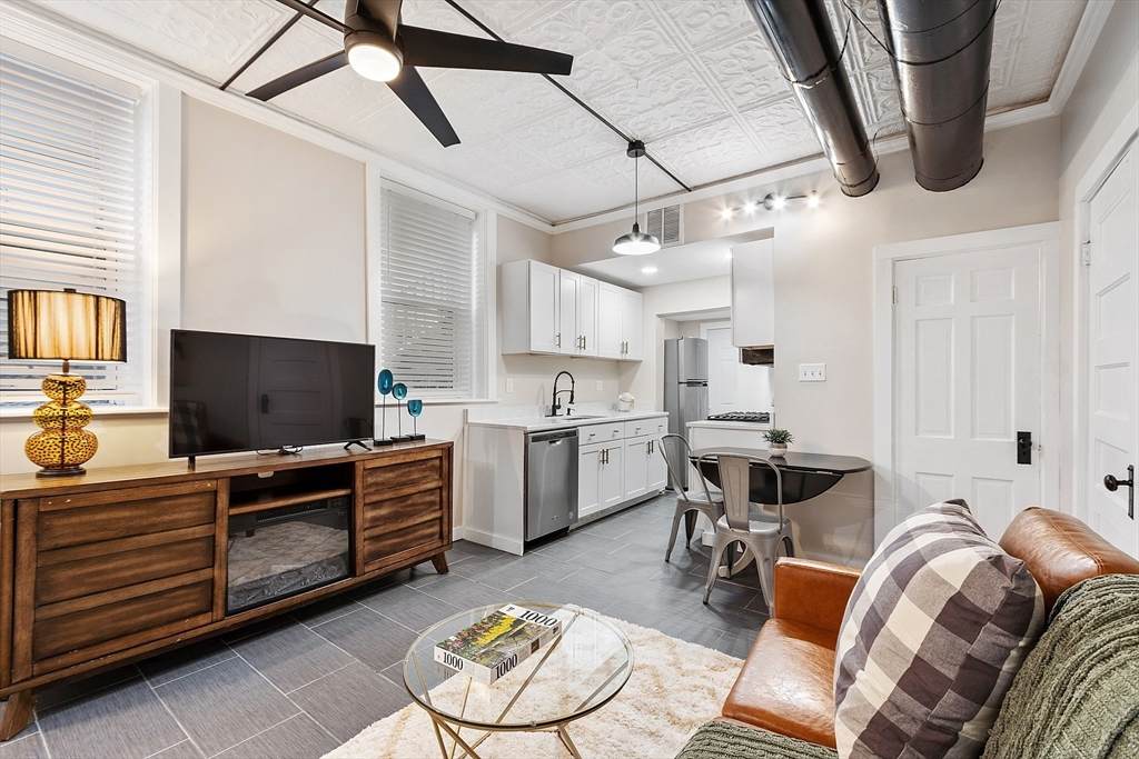 1 Hazel Street - Photo 1