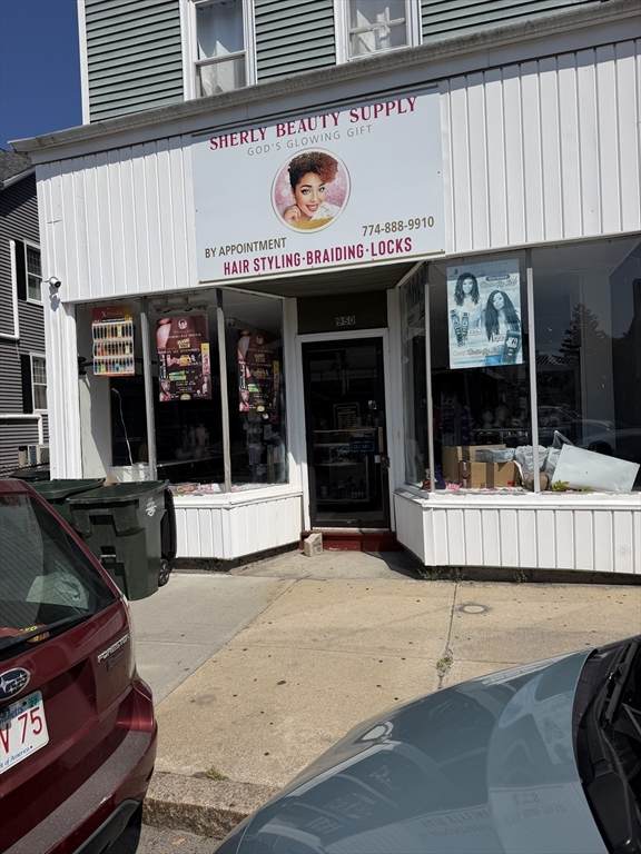 950 South Main St - Photo 1