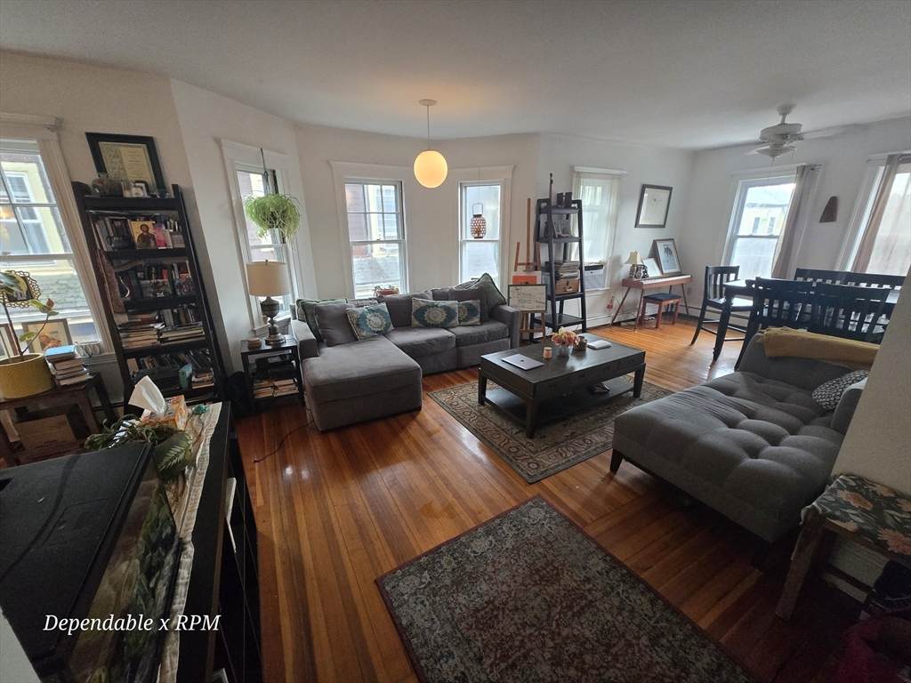 19-21 Granville Rd - Photo 1