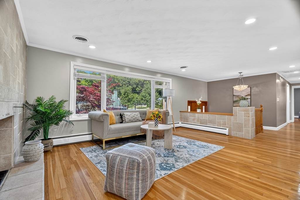 32 Bobolink Rd - Photo 1