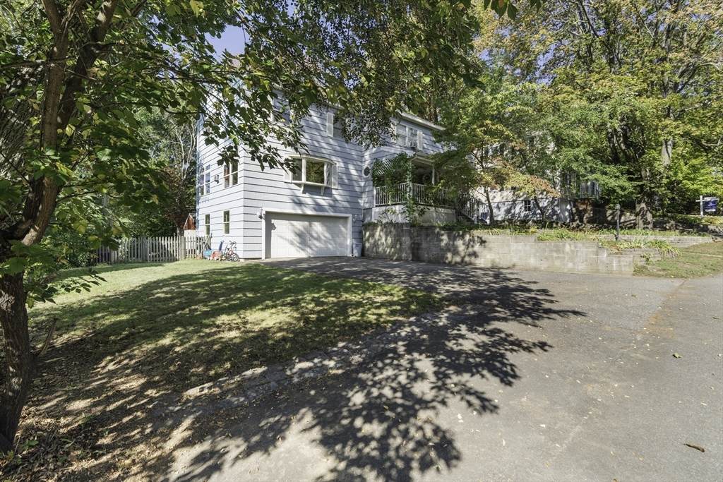 59 Norval Ave - Photo 1