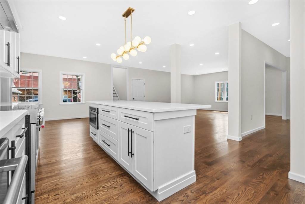 11 Kernwood Ave - Photo 1