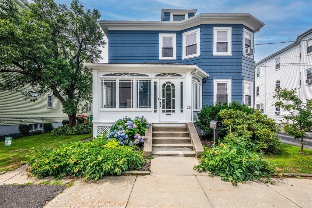 25 Saint George Ave - Photo 1