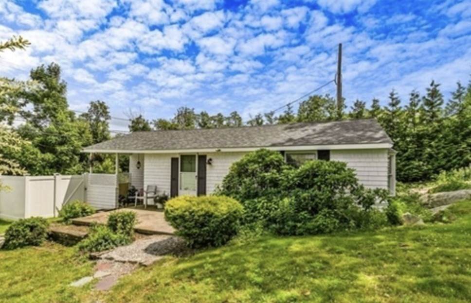92 Atlantic - Cottage - Photo 1