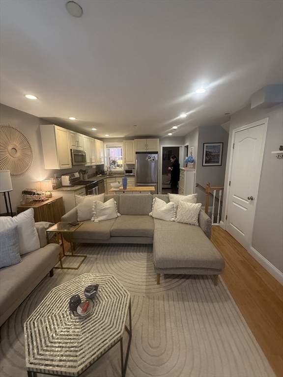 6 Baldwin - Photo 1