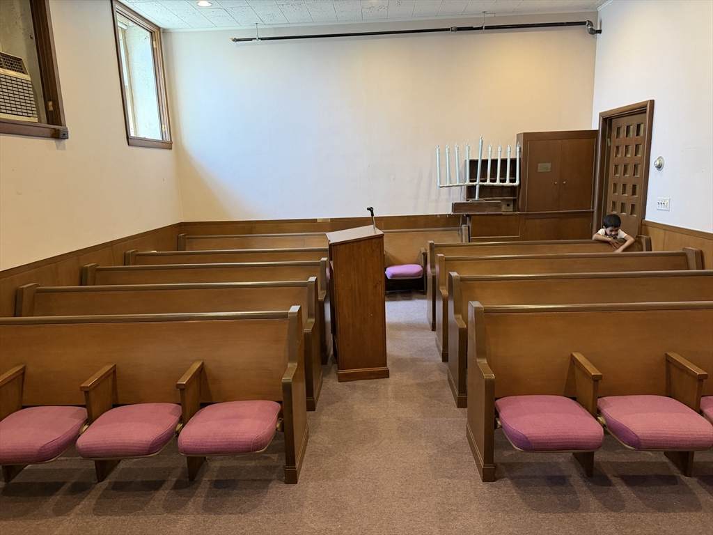 385 High St - Photo 1