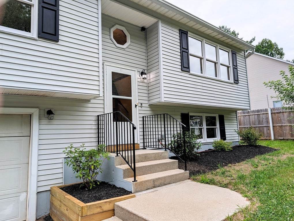 22 Pine Needle Ln - Photo 1