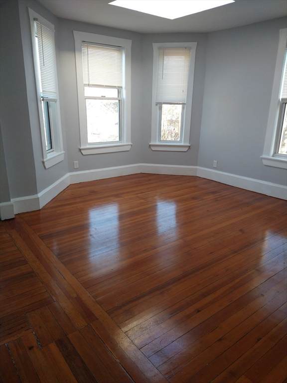 76 Radcliffe - Photo 1