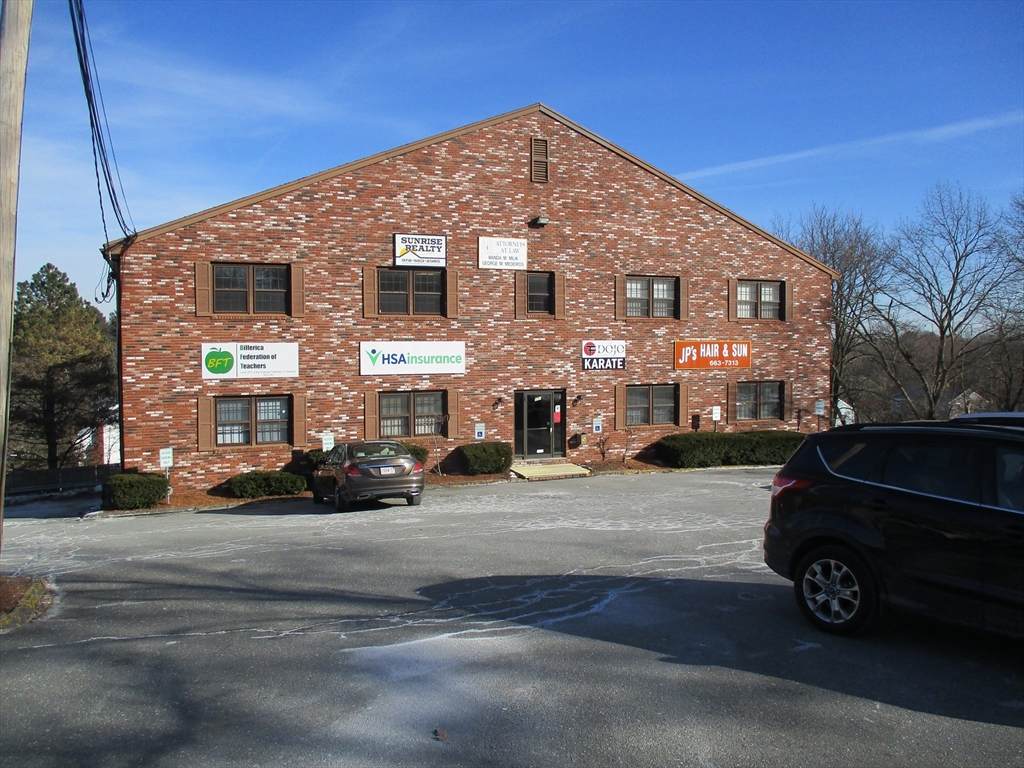 574 Boston Road - Photo 1