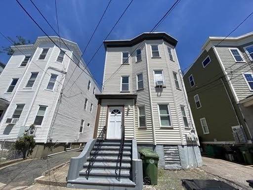 10 Berkeley St - Photo 1