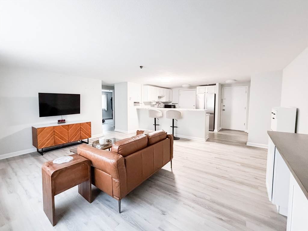 215 Winter Street - Photo 1