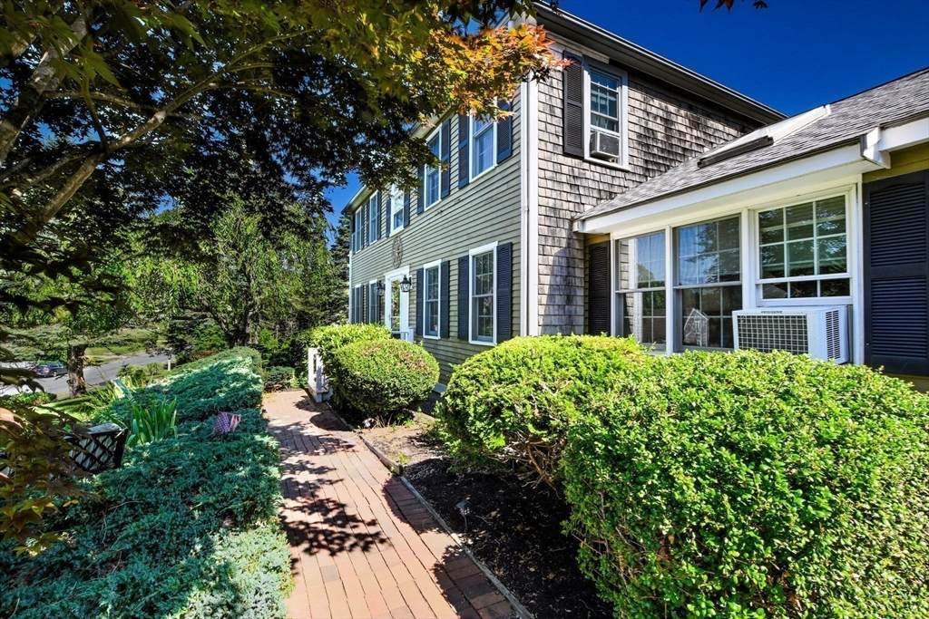 70 Welton Dr - Photo 1