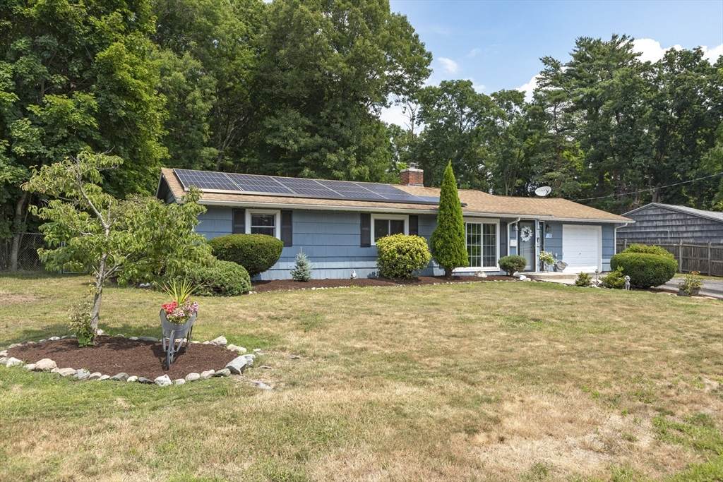 15 Michael Rd - Photo 1