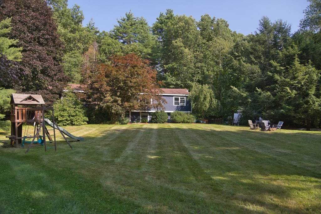 10 Lowell Dr - Photo 1