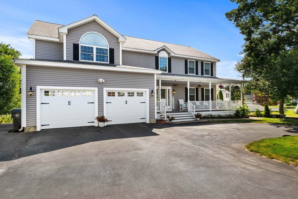 261 Oak Street - Photo 1