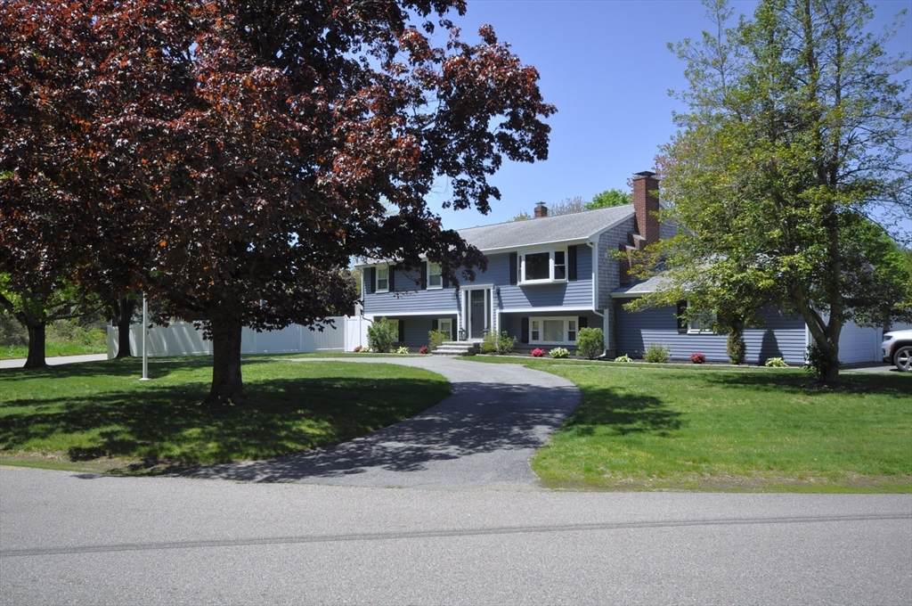 46 Bridle Rd - Photo 1