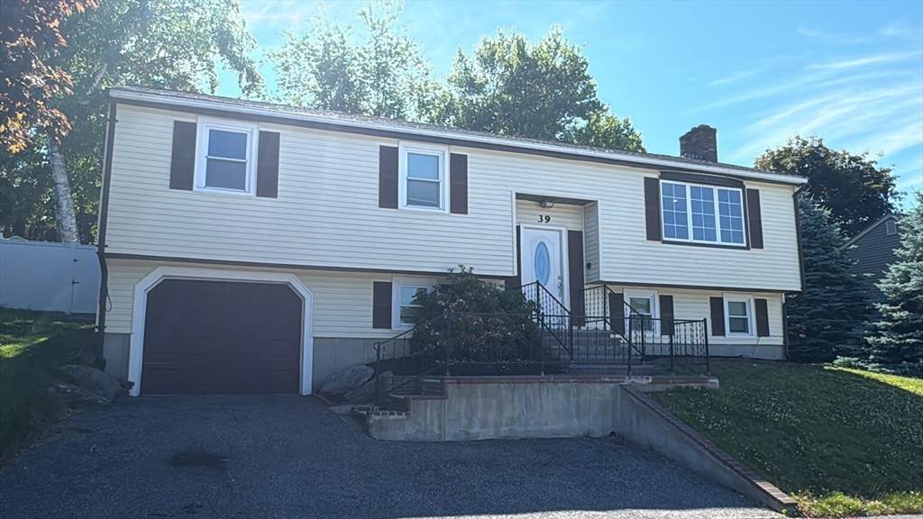 39 Westport Rd - Photo 1