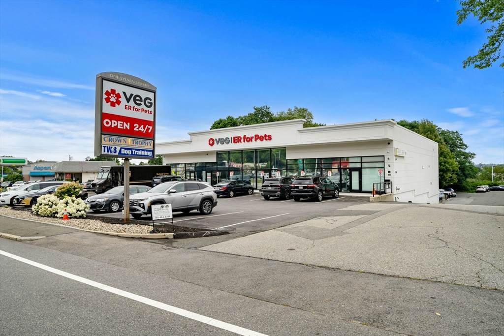1 Sylvan St - Photo 1