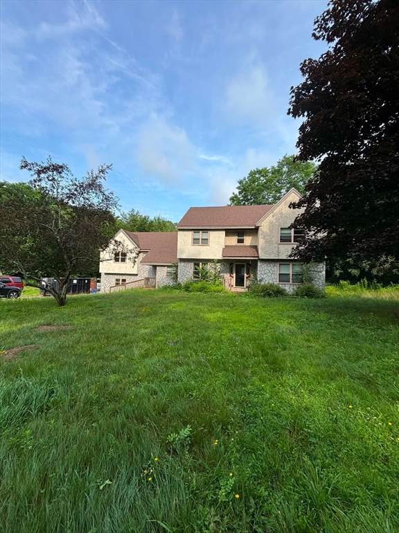 10 Patricia Ann Dr - Photo 1